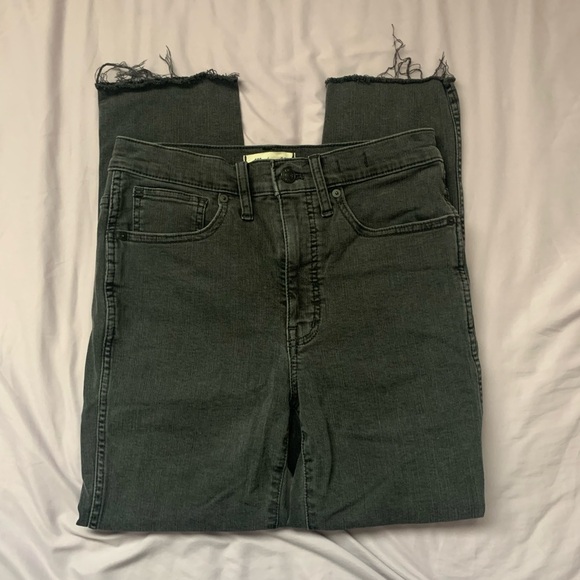 Madewell Stovepipe Jeans in Banberry wash: raw hem edition - Picture 2 of 5